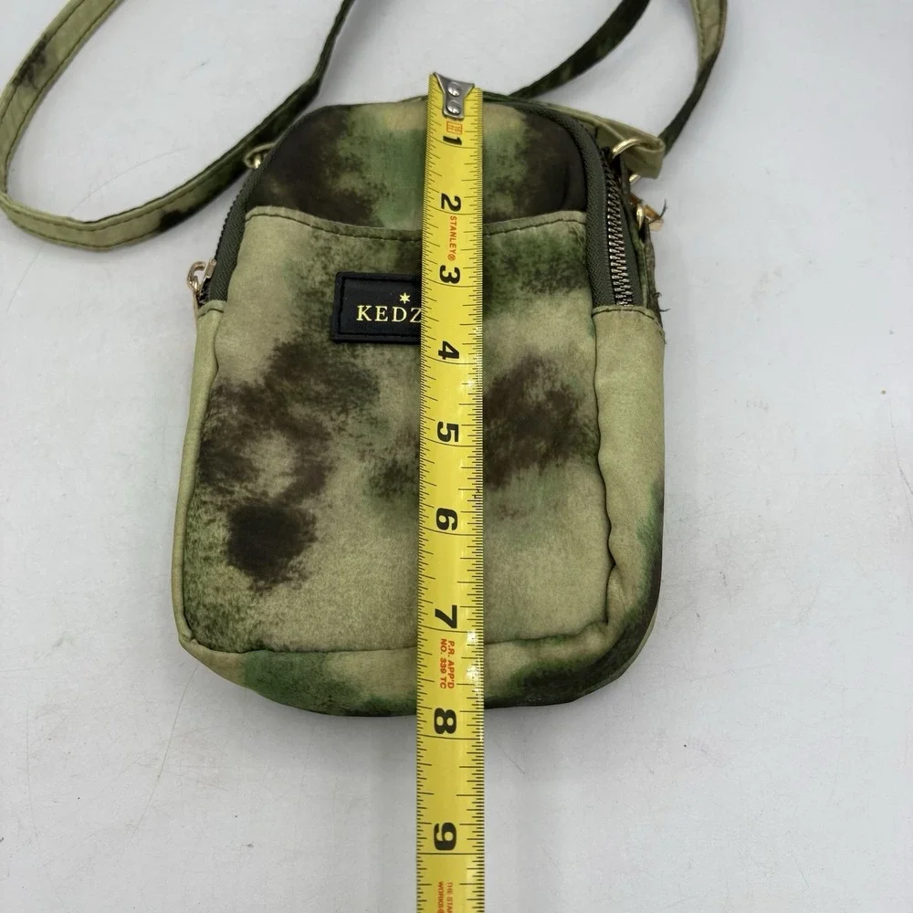 Kedzie Bag Crosstown Crossbody Shoulder Sling Zip Green Tie Dye‎ Hipster Adj
